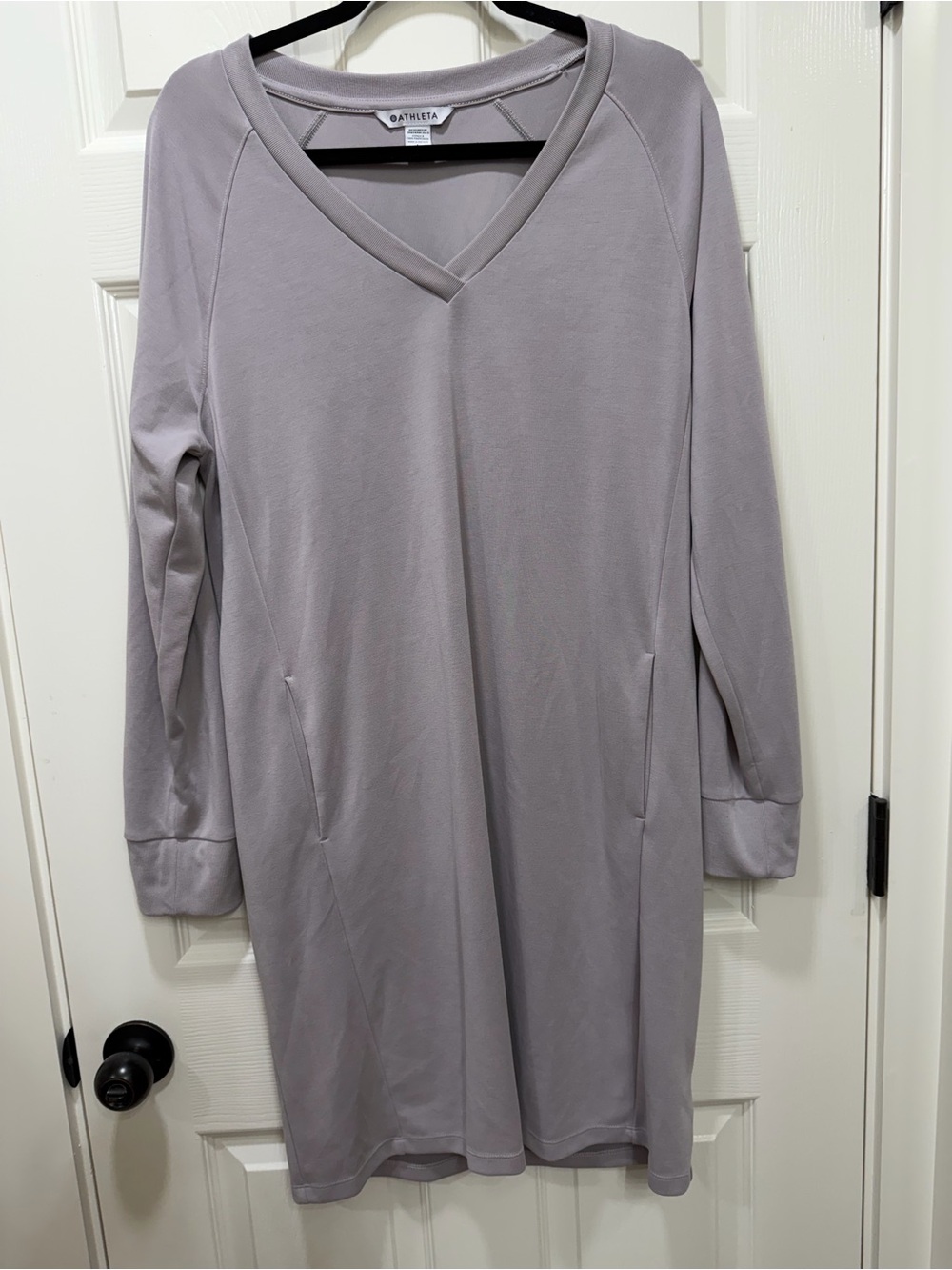 Athleta Seasoft V-Neck Long Sleeve Dress Gray Pockets Size Large